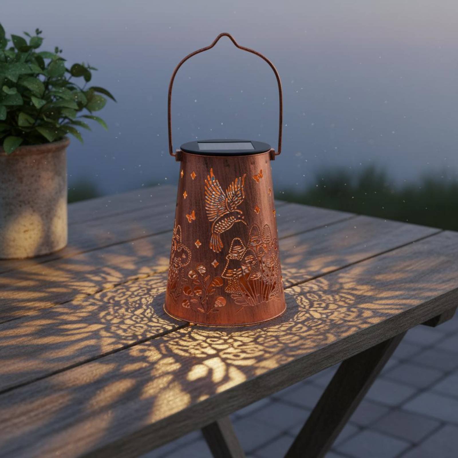 꽃무늬 정원 랜턴 패턴 정원 조명기 자동 켜짐/꺼짐 기 - Hanging Outdoor Lighting 리뷰 및 가격